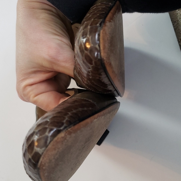 Vintage Ferragamo heels olive green shoes, sz 8 - Picture 9 of 10